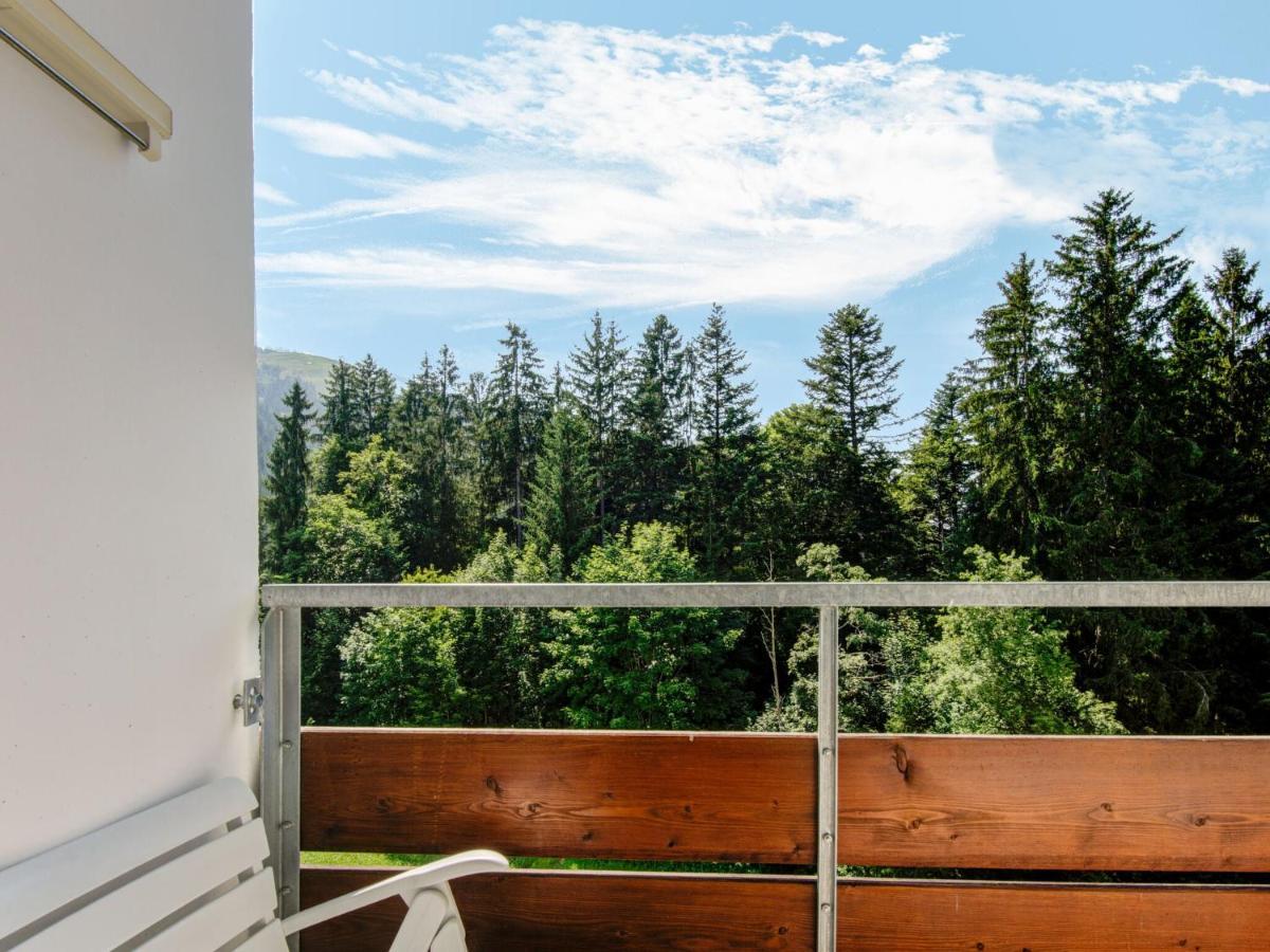 Comfortable Apartment In Ellmau With Balconies Exterior foto